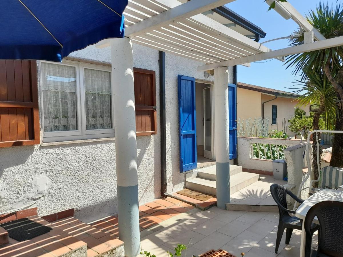 Ferienwohnung Sogno Vacanze Massa  Exterior foto