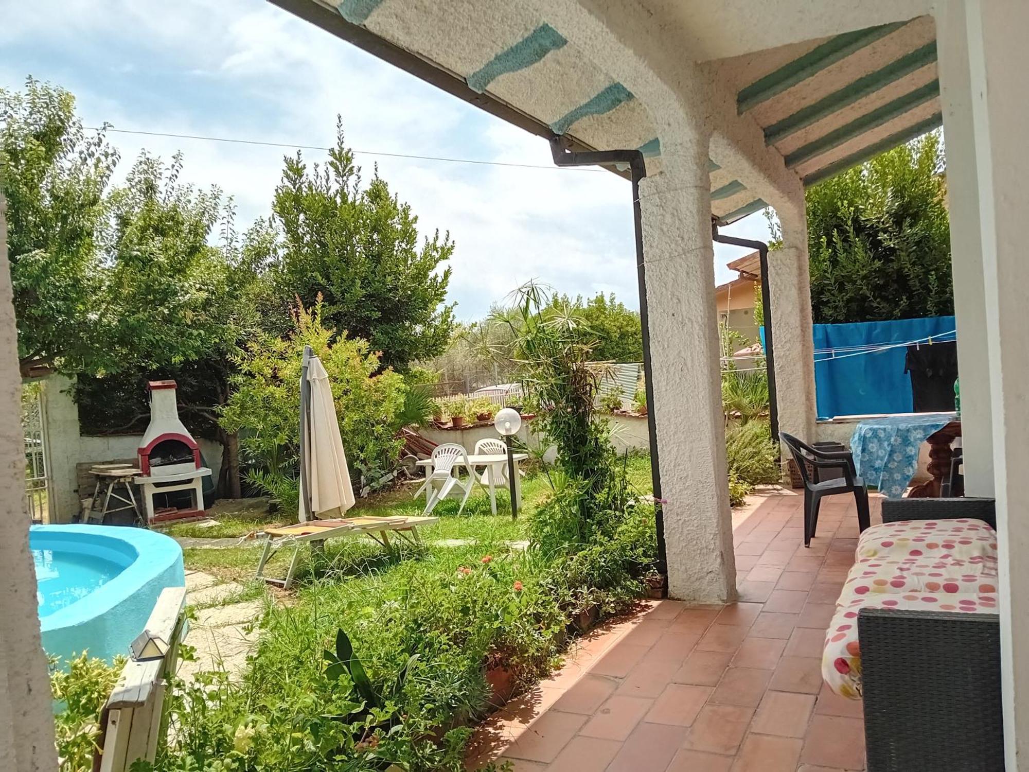 Ferienwohnung Sogno Vacanze Massa  Exterior foto